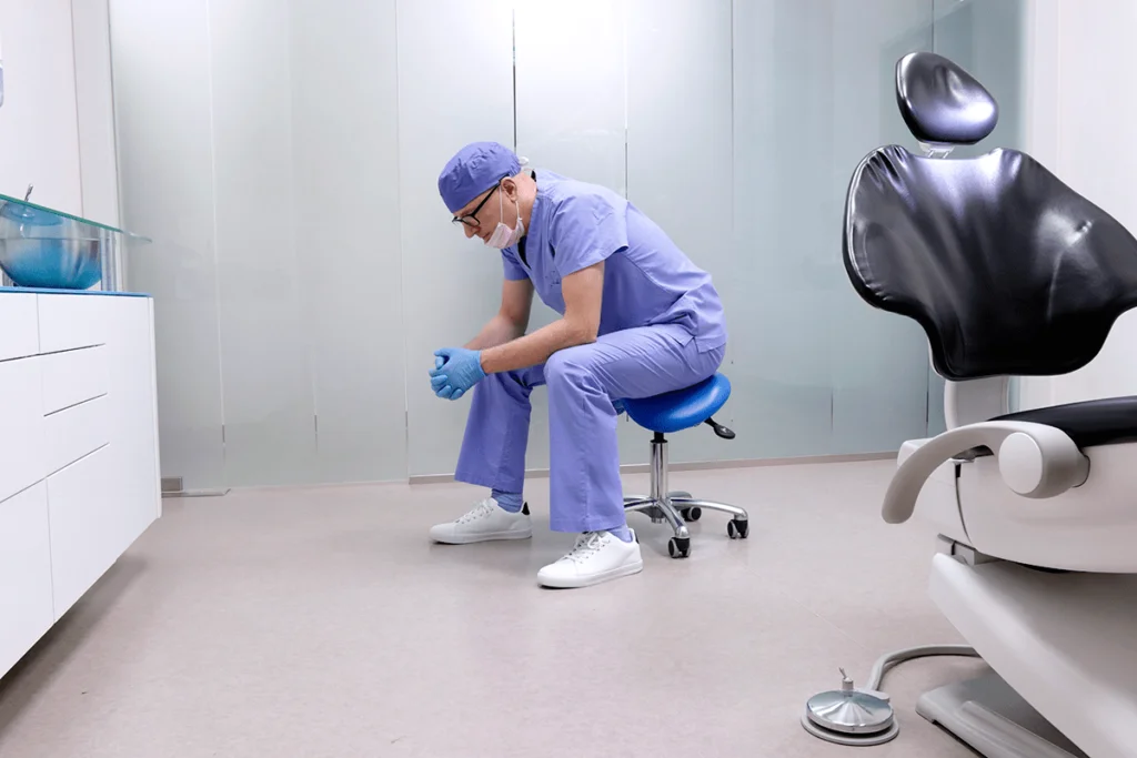 5 dicas para reduzir o stress dos dentistas na clínica