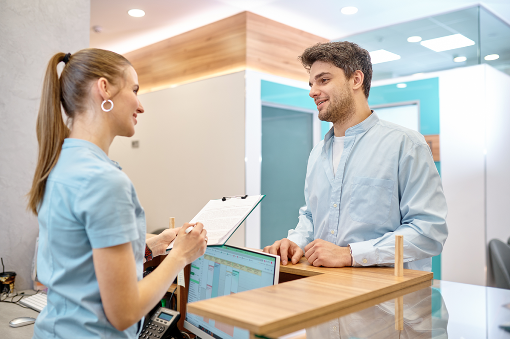 Como reduzir as faltas dos pacientes na clínica dentária?